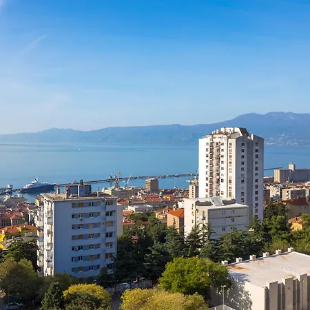 Apartman Rooftop Fiume